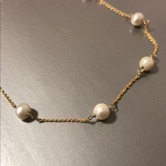Royal Chain Inc 14K gold and freshwater Pearl  necklace 16” - Picture 4 of 6